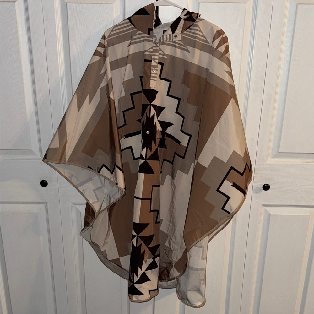 Geometric Patterned Poncho - Brown and Tan